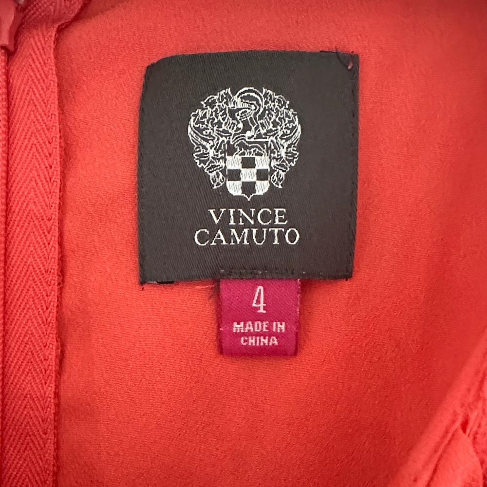 Vince Camuto Coral Lace Pleated Shift Dress Elegant Sleeveless Summer - Picture 2 of 9